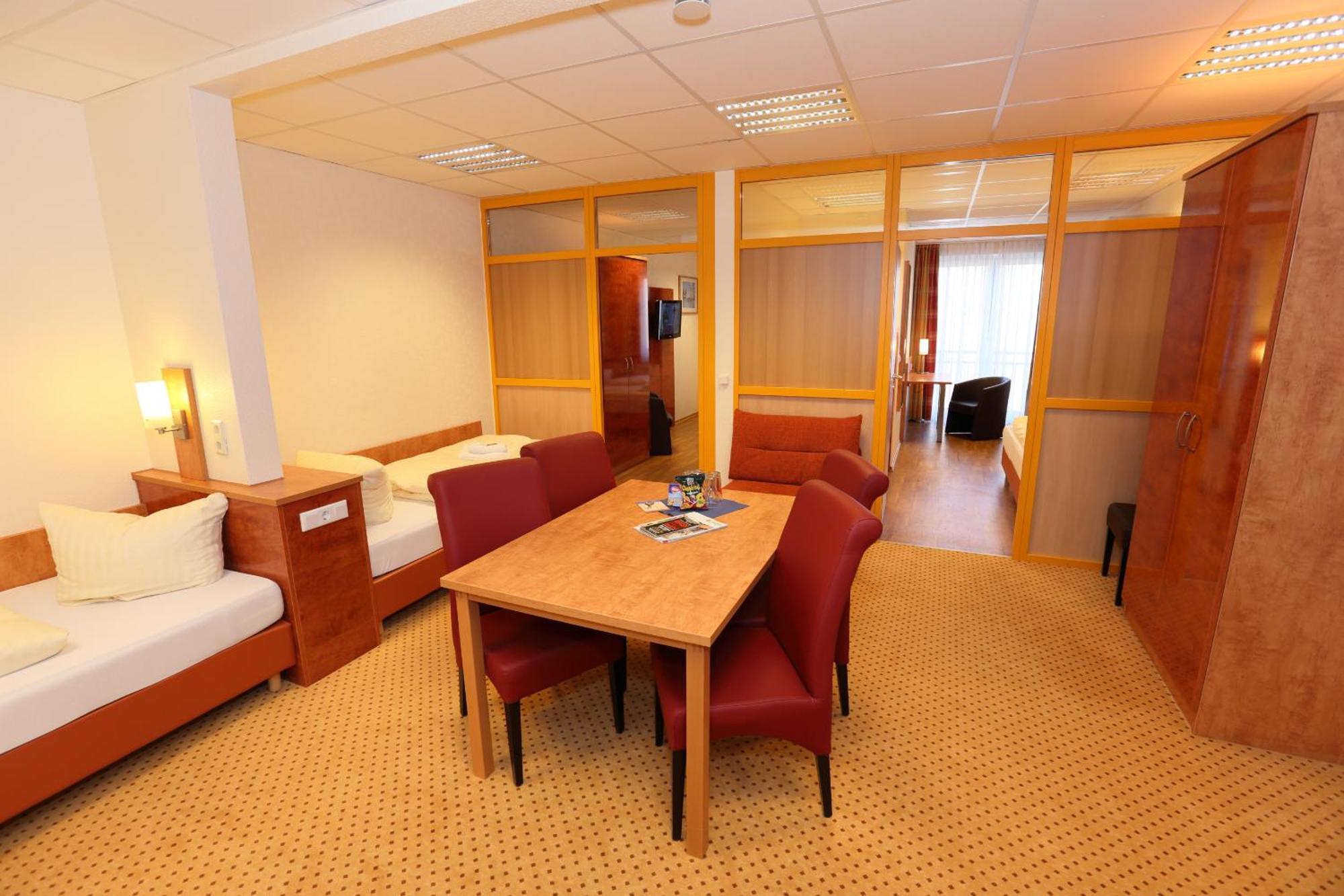 Hotel Am Holzhafen Stade Ngoại thất bức ảnh