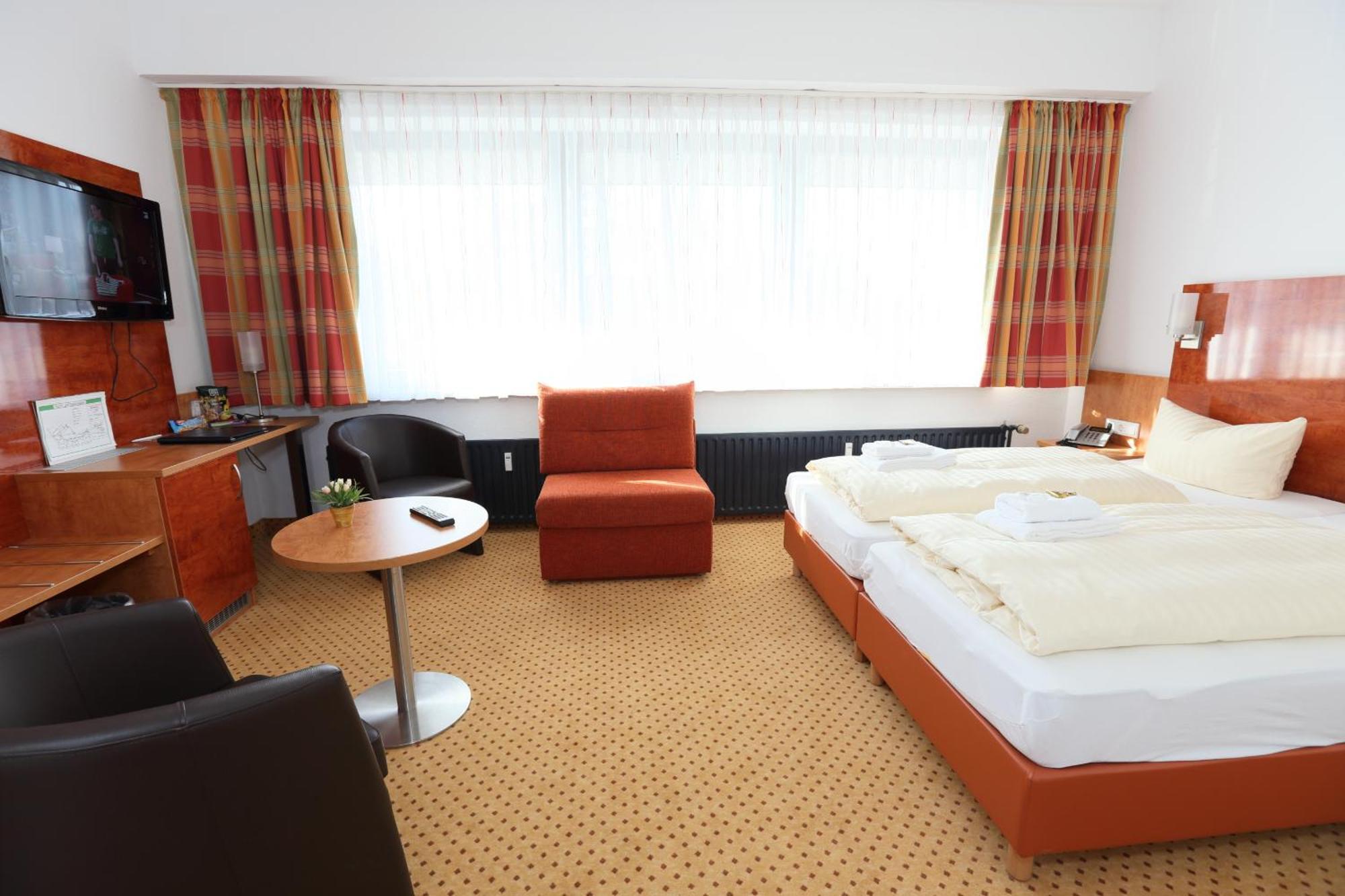 Hotel Am Holzhafen Stade Ngoại thất bức ảnh