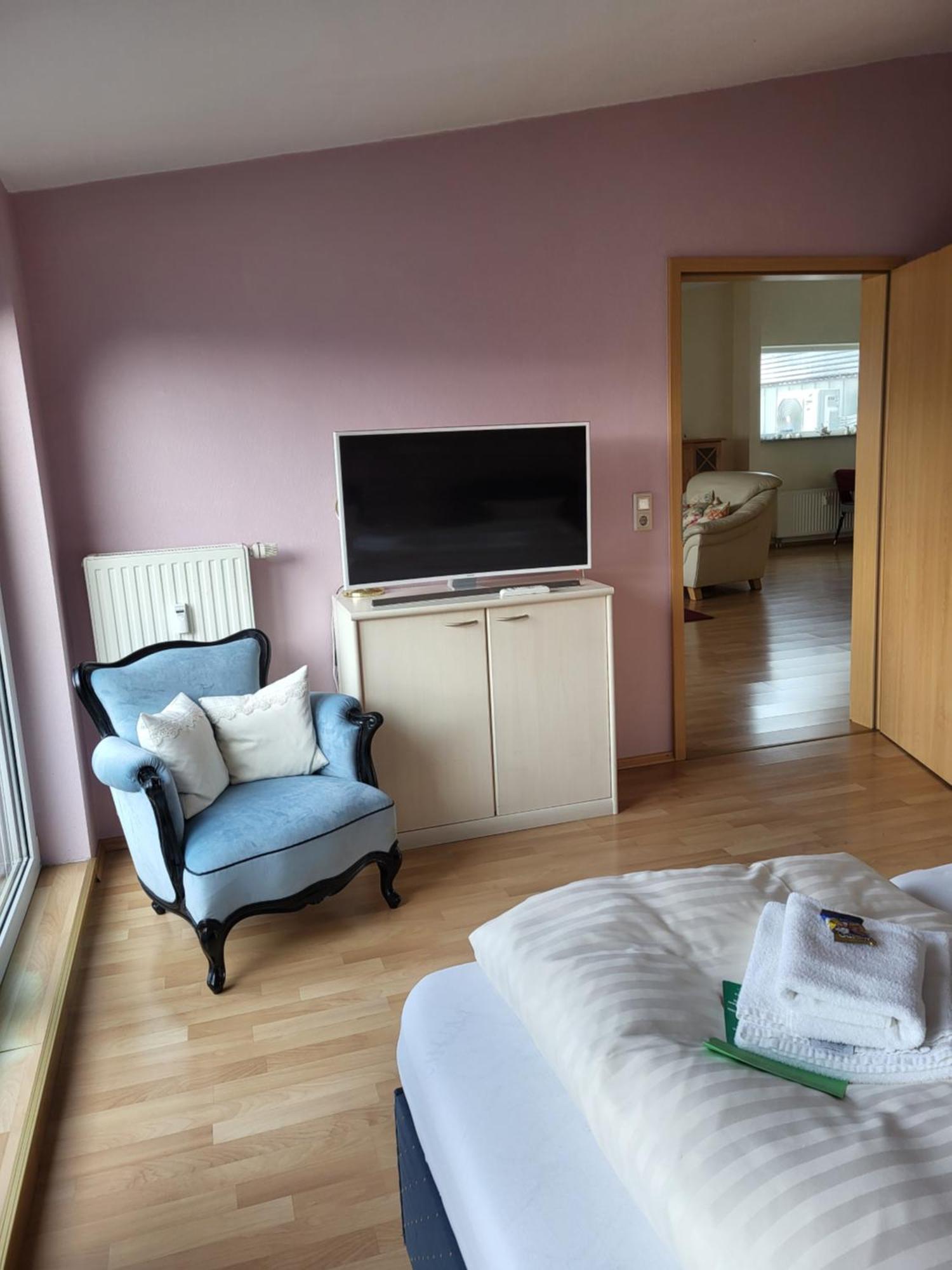 Hotel Am Holzhafen Stade Ngoại thất bức ảnh